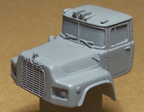Ralph Ratcliffe Models Announces Mack RB600 Resin Cab Kit