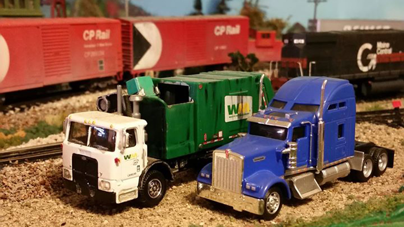 Matchbox waste management garbage truck top