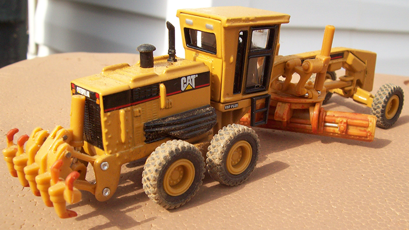 Caterpillar 160H Motor Grader - By Luis May