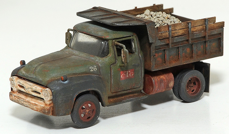 Ford F-600 Dump Truck